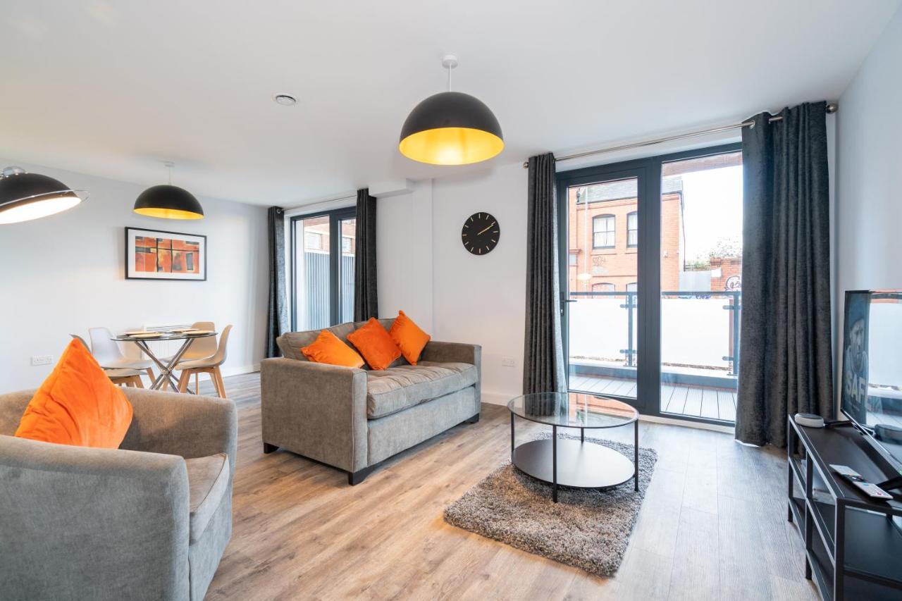 Apartment New Build - Luxury - Huge Balcony - Roof Top Terrace - Digbeth, Centre - Free Netflix, Smart Tv & Alexa Birmingham
