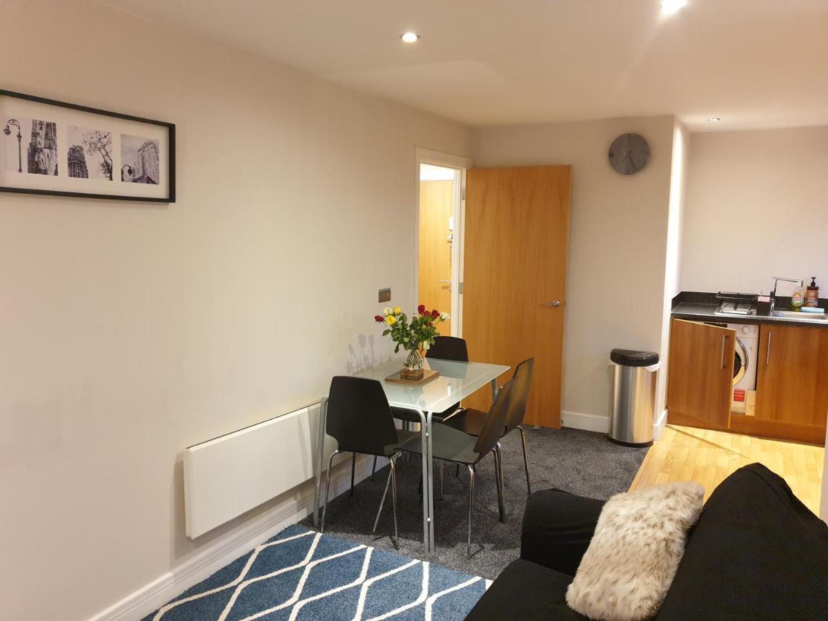 Apartment Diamond, 2 Bedroom Birmingham