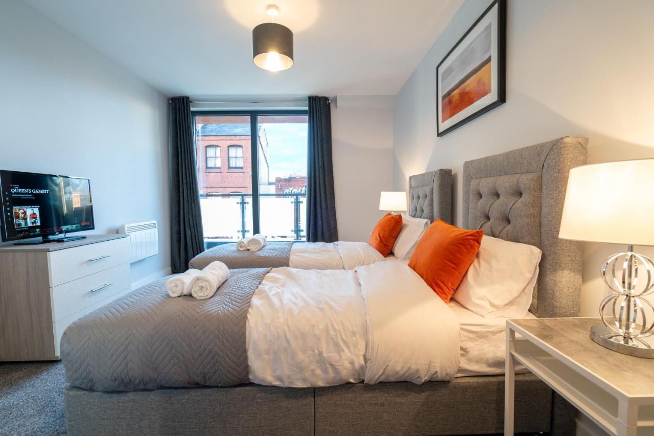 Apartment New Build - Luxury - Huge Balcony - Roof Top Terrace - Digbeth, Centre - Free Netflix, Smart Tv & Alexa Birmingham