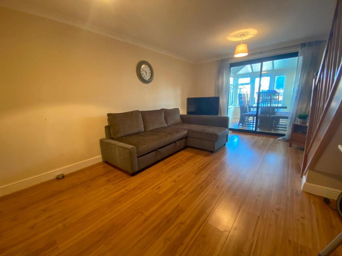 Holiday home Ideal For Contactors Birmingham