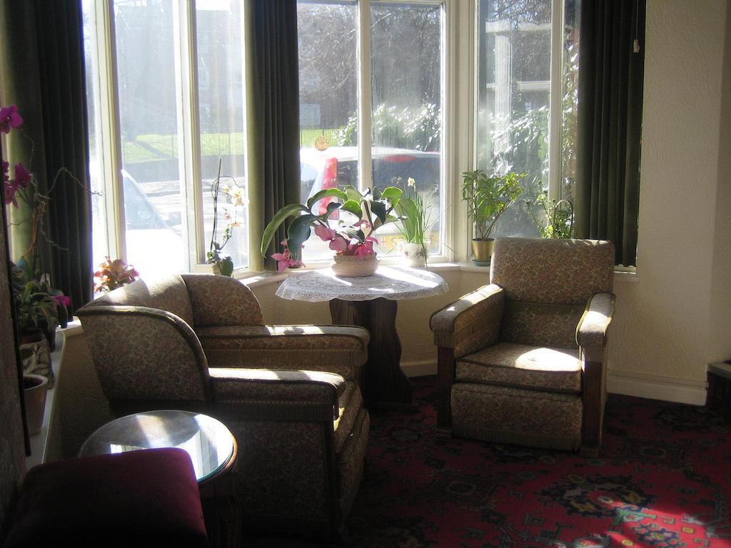 Hotel Fountain Court 2*