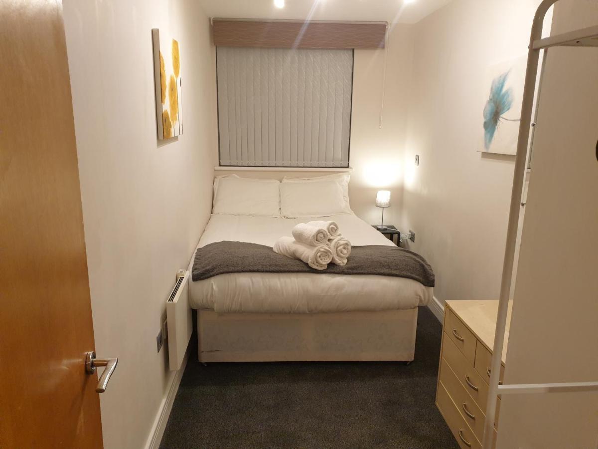 Garnet, 3 Bedroom Apartment *