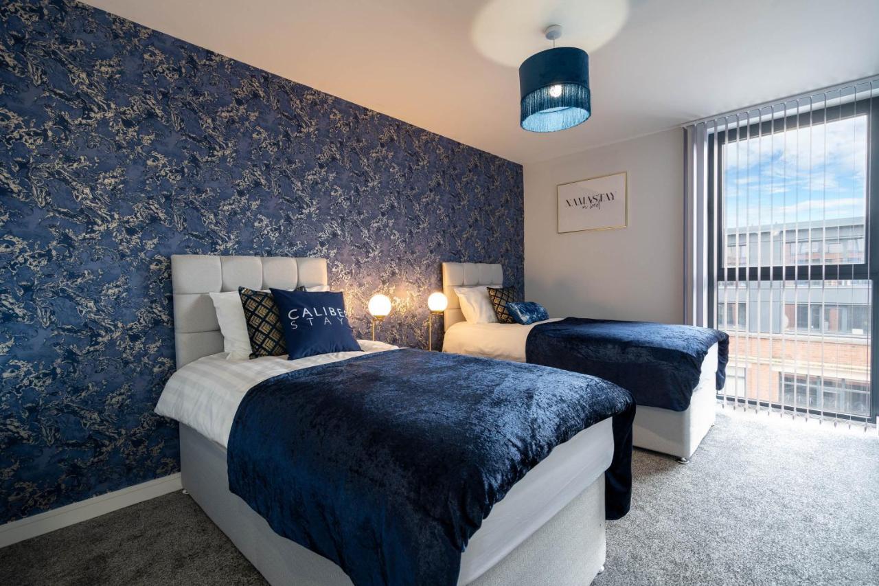 Apartment Caliber Stays & Homes - The Aphrodite Suite- 2 Bedroom - Centre - Free Netflix & Rooftop Skyline Views Birmingham