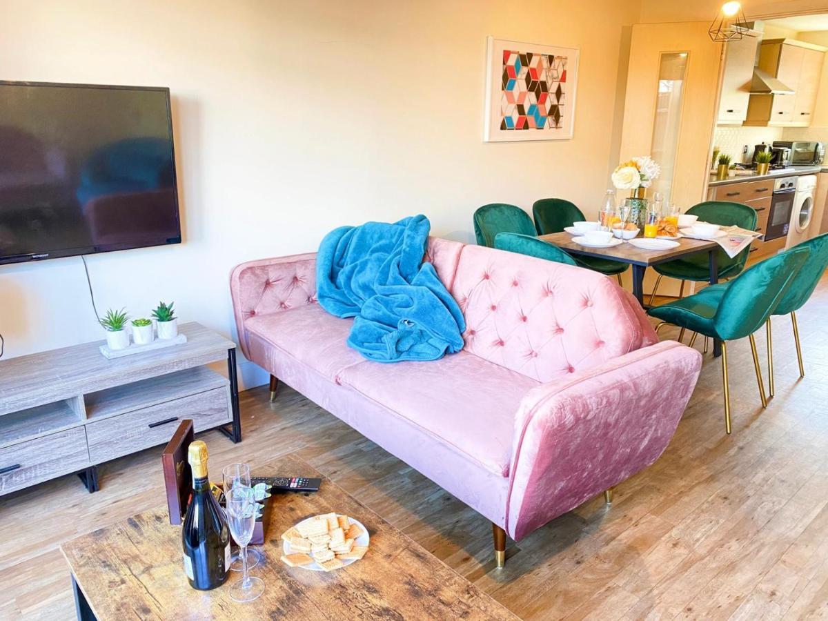 Tudors Esuites House Centre Netflix Birmingham