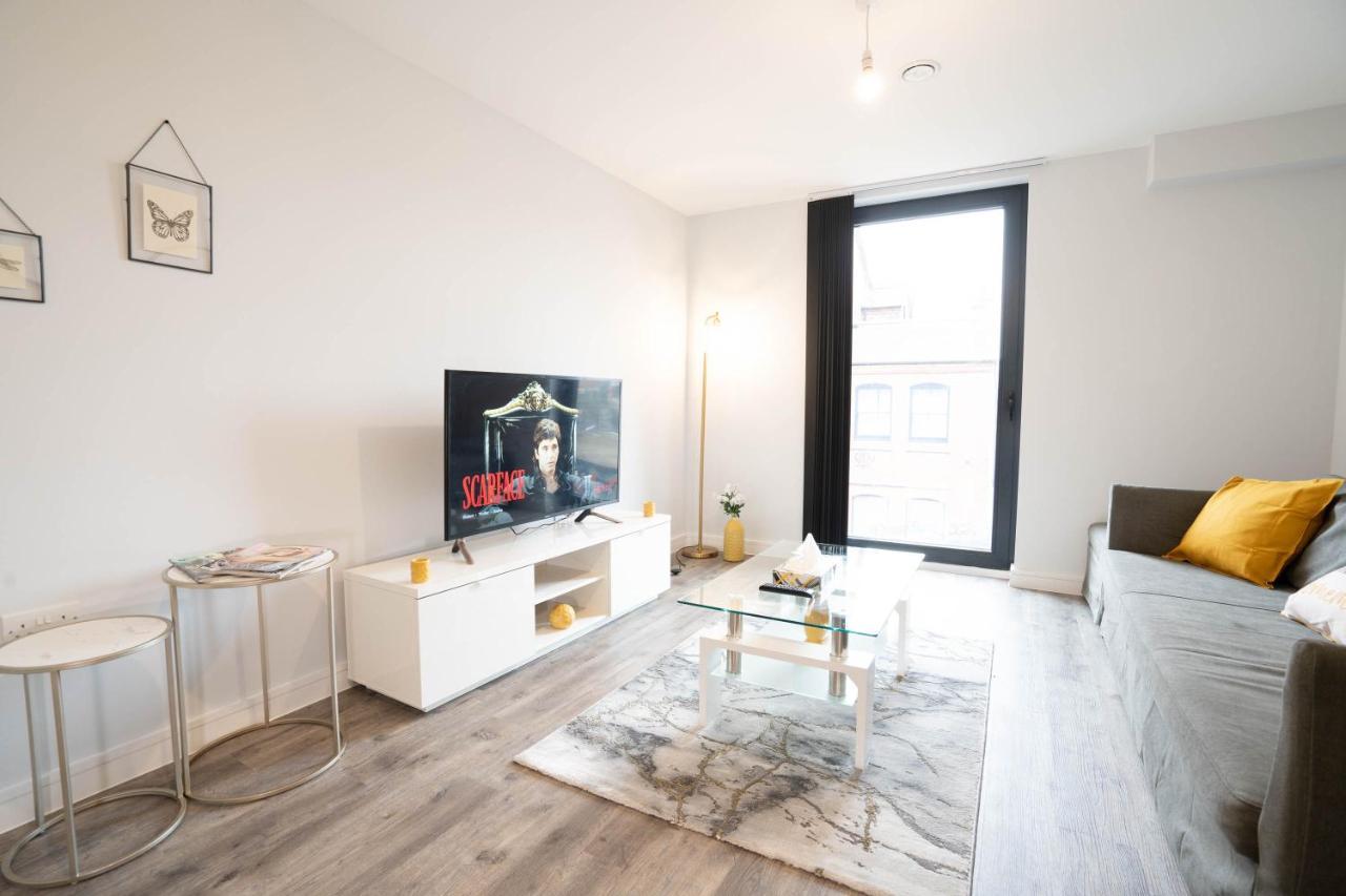 Apartment Urban Chic Haven - - Parking Included *
