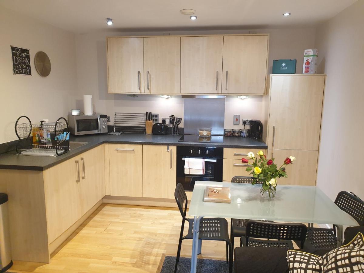 Emerald, 2 Bedroom * Birmingham