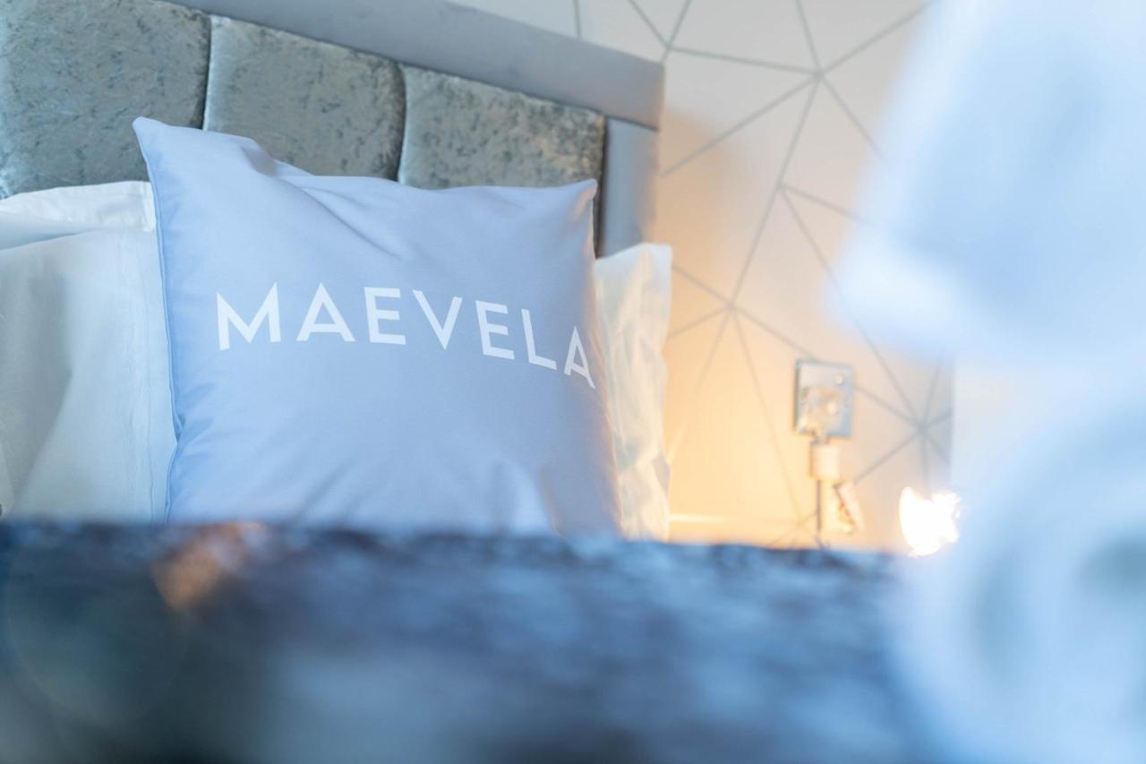 Maevela Apartments: Cube View City Centre With Balcony Apartment *