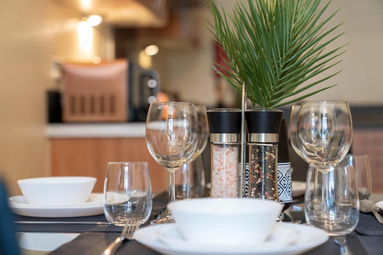 Haus Centre - Arcadian -balcony - Secure Parking - Wifi-smart Tv - China Town -top Rated
