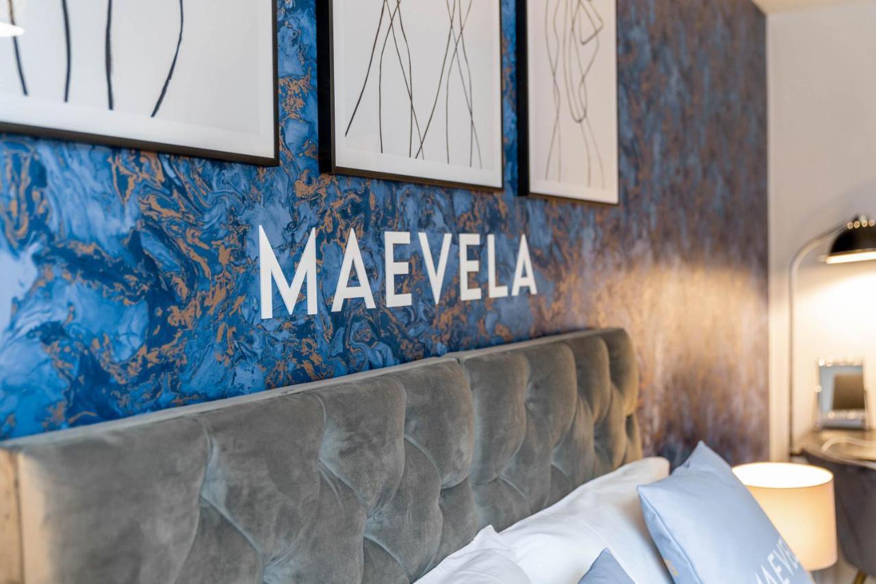 Apartment Maevela - Ultra High-end New Build ✪ Centre, Digbeth ✓ With Juliet Balcony - Rooftop Terrace - Ps4 & Smart Tv's *