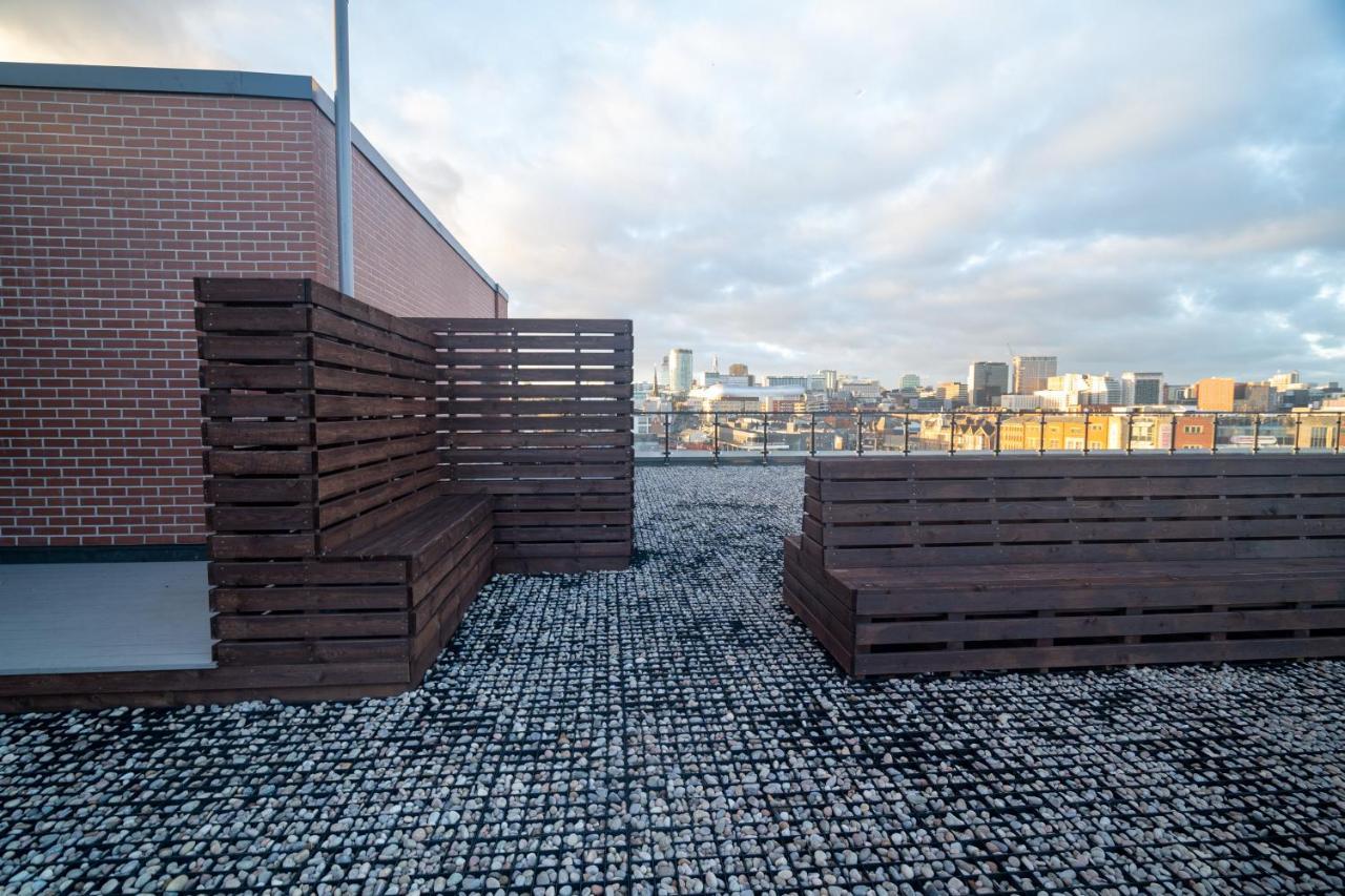 Maevela - Ultra High-end New Build ✪ Centre, Digbeth ✓ With Juliet Balcony - Rooftop Terrace - Ps4 & Smart Tv's Birmingham