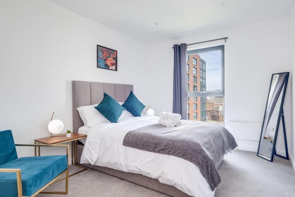 Kalahari Luxury Free Parking - City Centre Apartment Birmingham