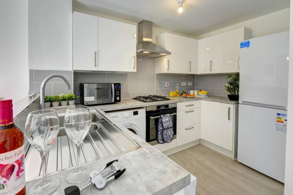 Apartment The Stratford Palace