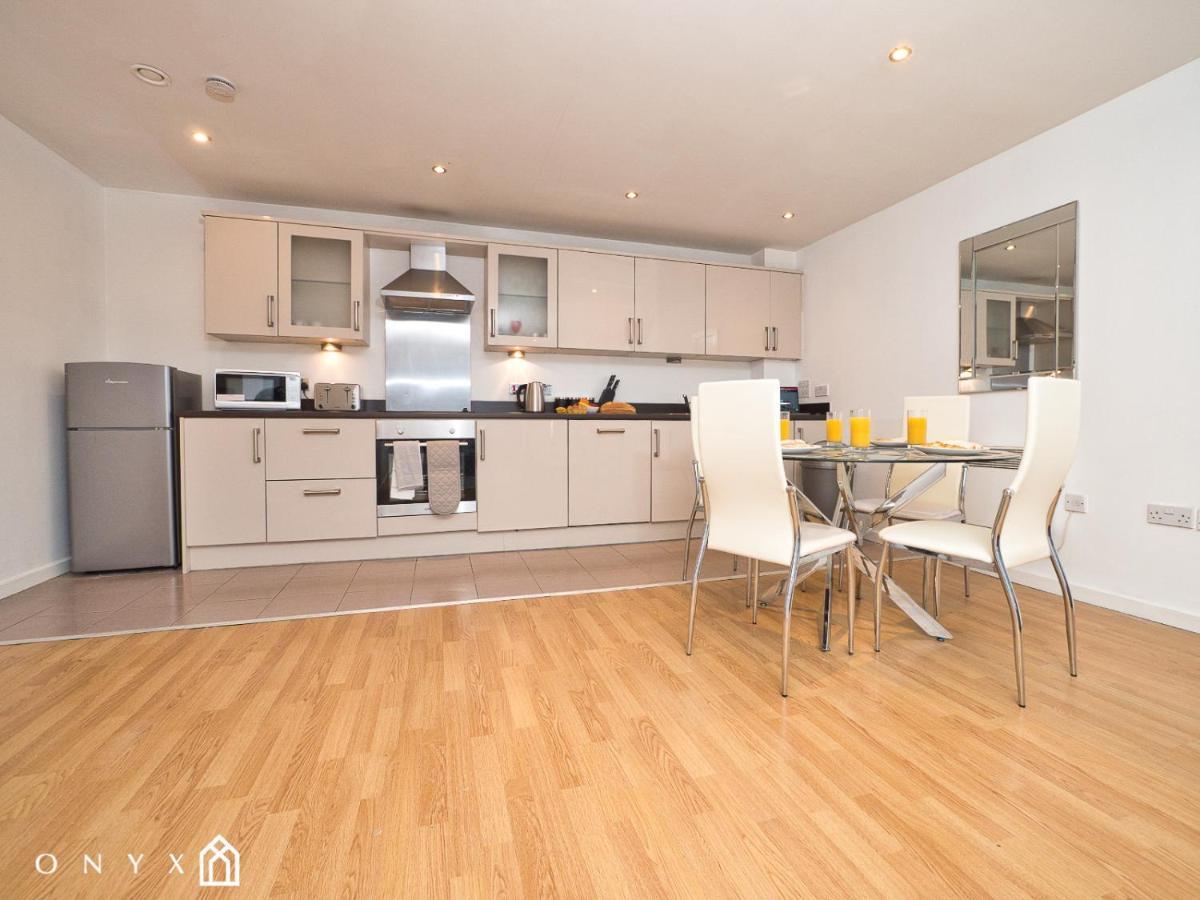 Apartment Onyx Bullring Stunning Large Spacious City Centre Birmingham