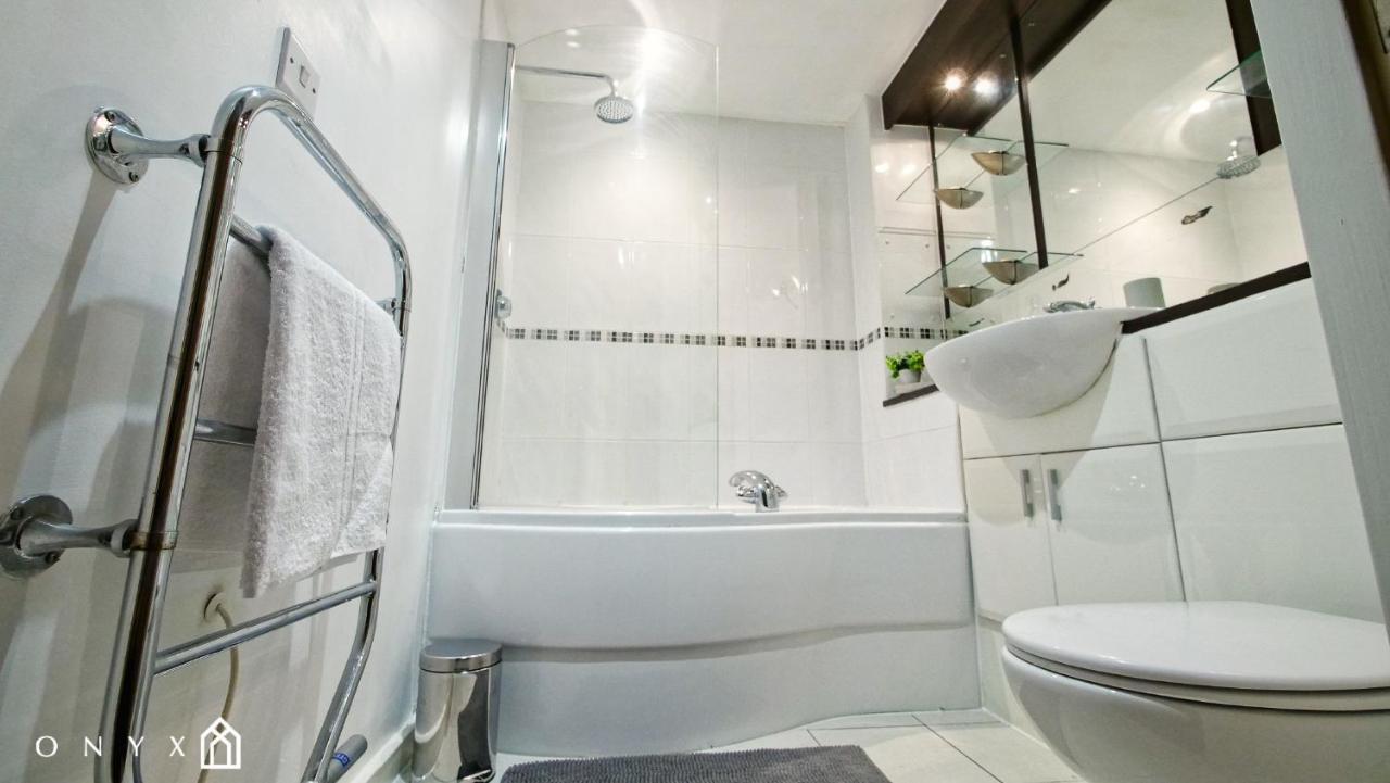 Onyx Bullring Stunning Large Spacious City Centre Apartment *