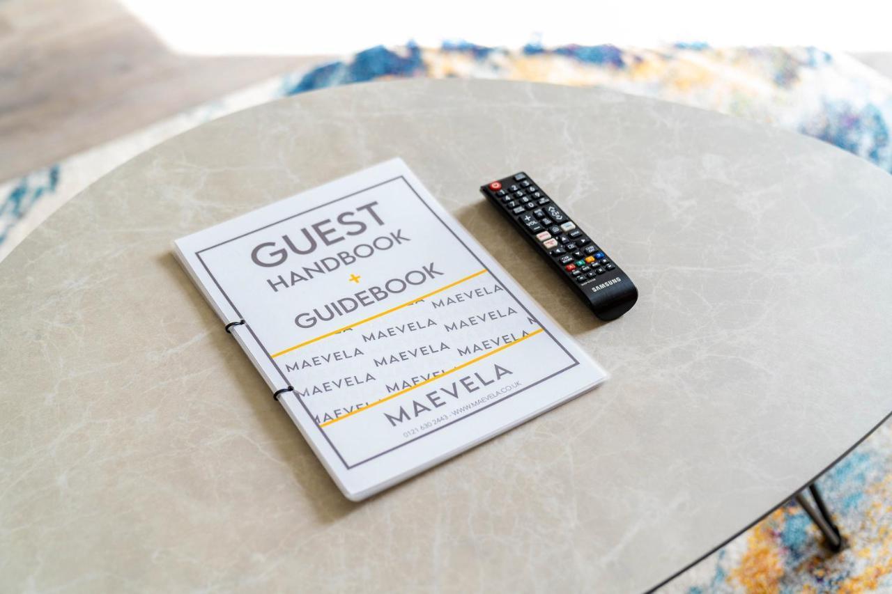 Maevela - Jungle Vibe Luxury Centre 1 Bed - New Build - Centre, Digbeth - Rooftop Terrace - Ps4 & Smart Tv's