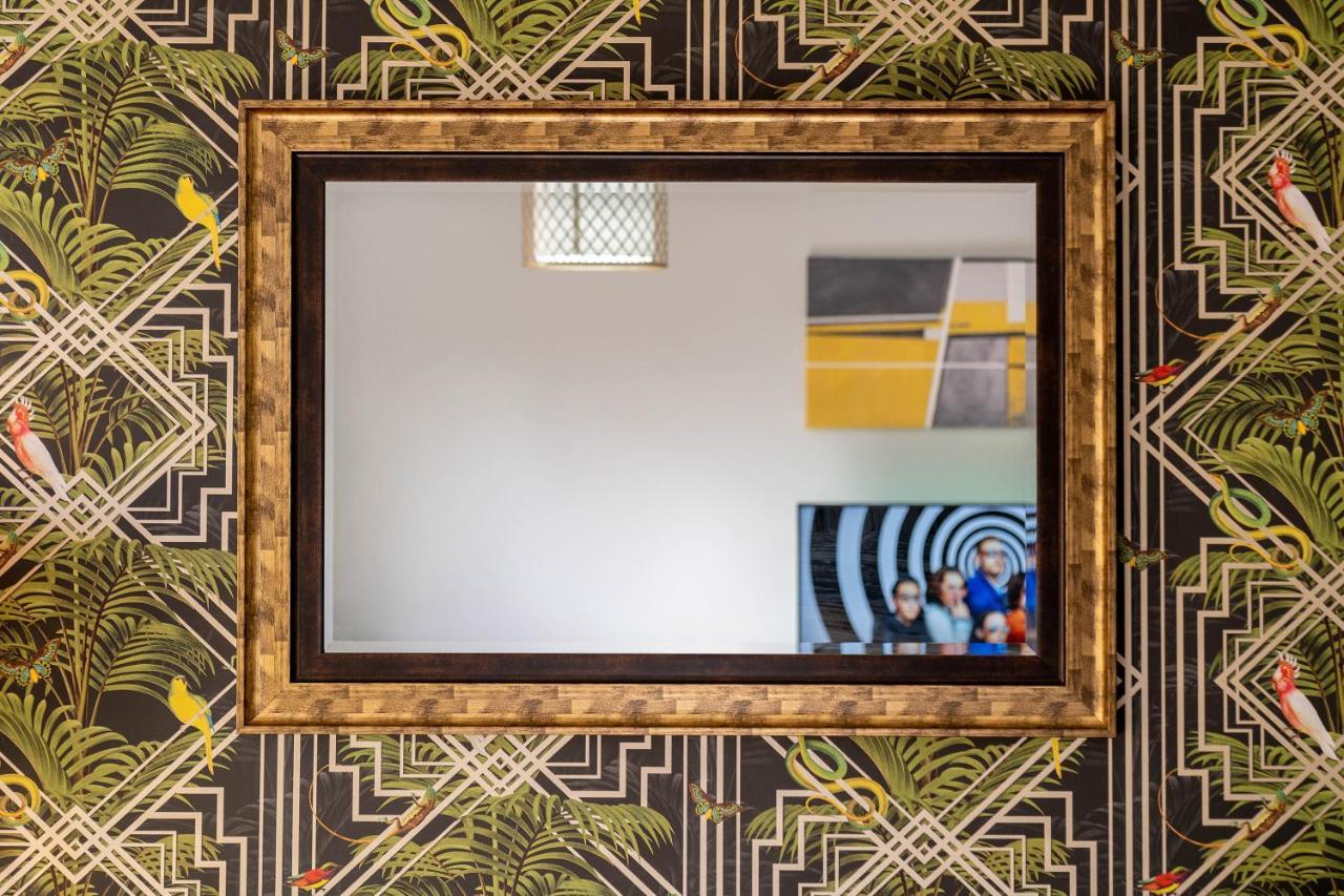 Apartment Maevela - Jungle Vibe Luxury Centre 1 Bed - New Build - Centre, Digbeth - Rooftop Terrace - Ps4 & Smart Tv's Birmingham
