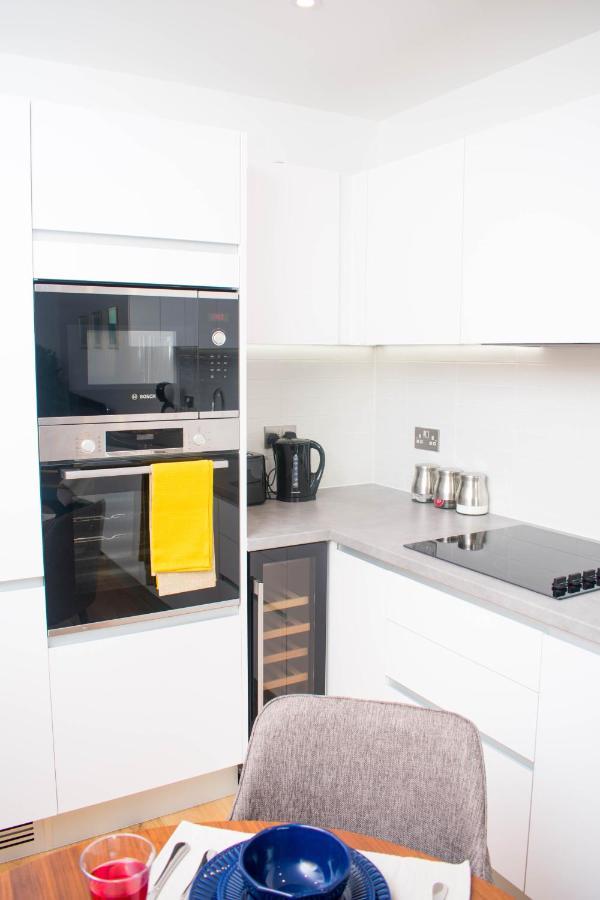 Apartment Exoticstay Apartments - Ultra Luxe Top Floor Suite - City Centre Apartment With Cube View - Smart 4K Tv With Ultrafast Wifi & Netflix