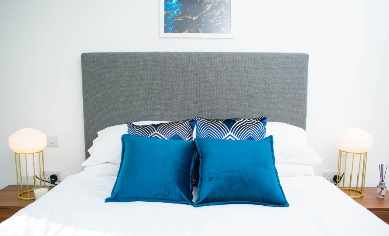 Exoticstay Apartments - Ultra Luxe Top Floor Suite - City Centre Apartment With Cube View - Smart 4K Tv With Ultrafast Wifi & Netflix Apartment Birmingham