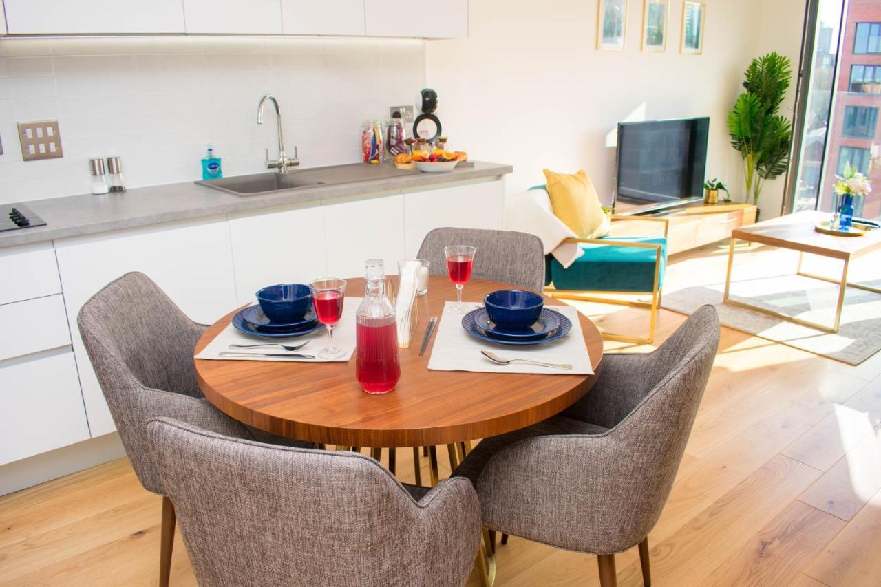 Apartment Exoticstay Apartments - Ultra Luxe Top Floor Suite - City Centre Apartment With Cube View - Smart 4K Tv With Ultrafast Wifi & Netflix