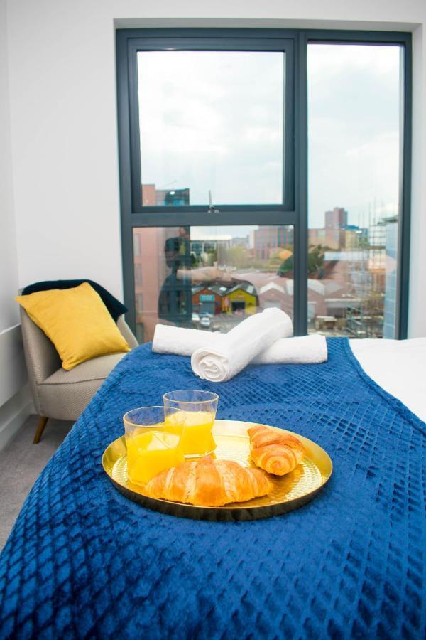 Exoticstay Apartments - Ultra Luxe Top Floor Suite - City Centre Apartment With Cube View - Smart 4K Tv With Ultrafast Wifi & Netflix Apartment