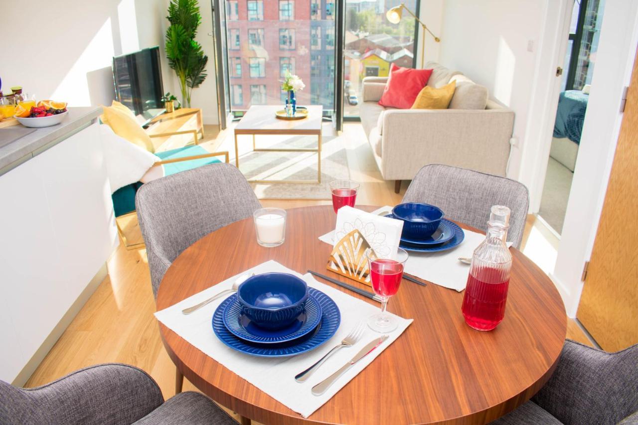 Apartment Exoticstay Apartments - Ultra Luxe Top Floor Suite - City Centre Apartment With Cube View - Smart 4K Tv With Ultrafast Wifi & Netflix *