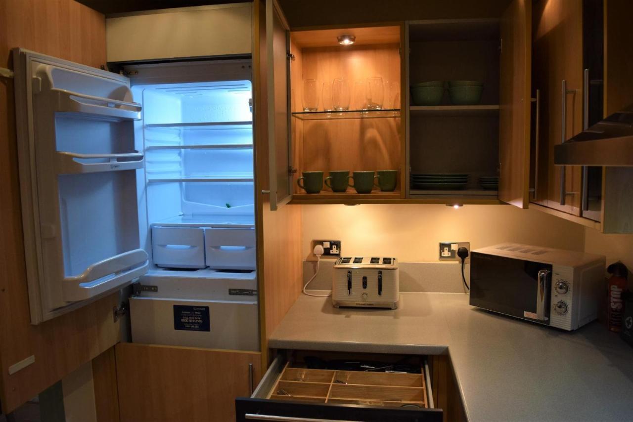 Sealand With Allocated Parking! Apartment Birmingham