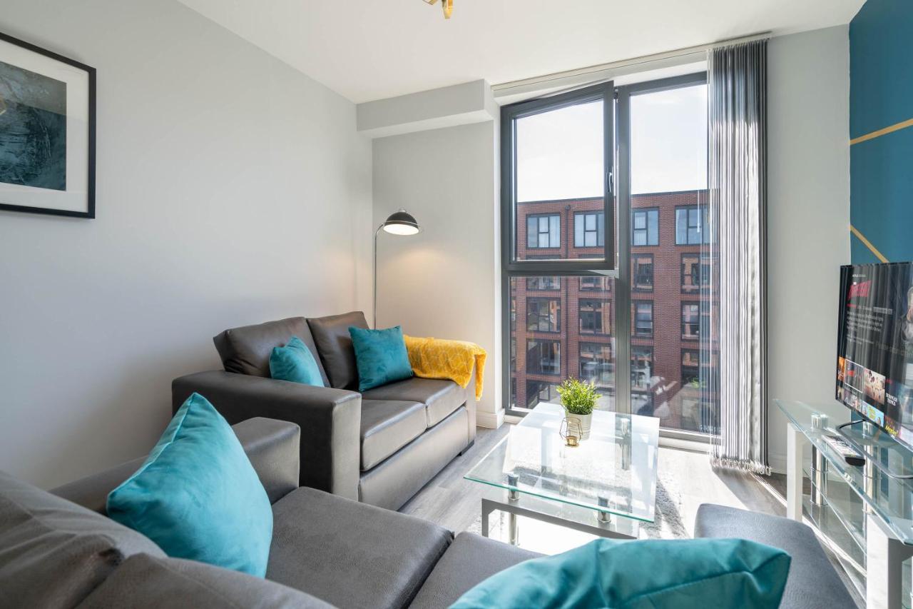 Apartment New Build - 2 Bed Luxury Spacious Modern Apt - Roof Top Terrace - Digbeth, Centre - Free Netflix & Smart Tv *