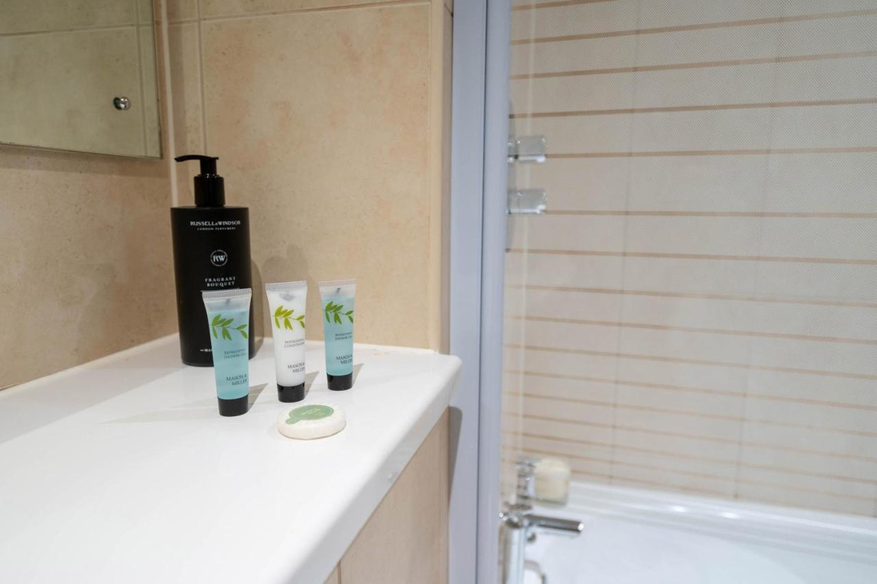 Apartment Haus Centre - Arcadian - China Town - King Size Bed - Balcony - Parking - Rated Birmingham