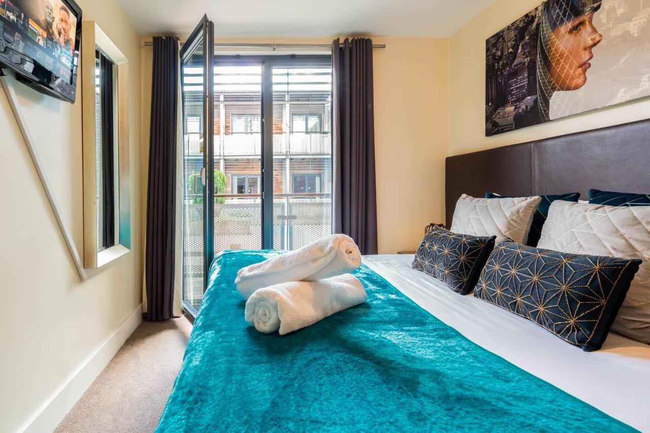 Haus Centre - Balcony - Secure Parking - Arcadian