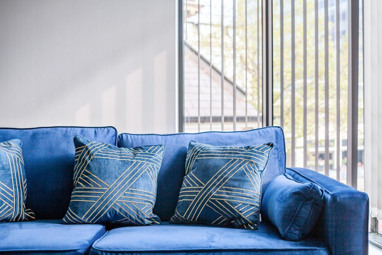 Stunning In Centre Apartment *
