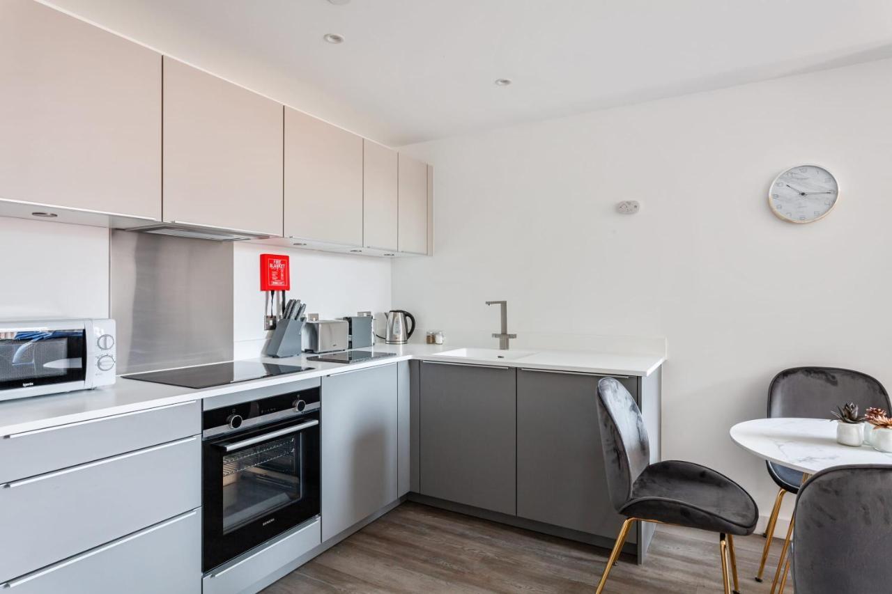 Stunning In Centre Apartment Birmingham