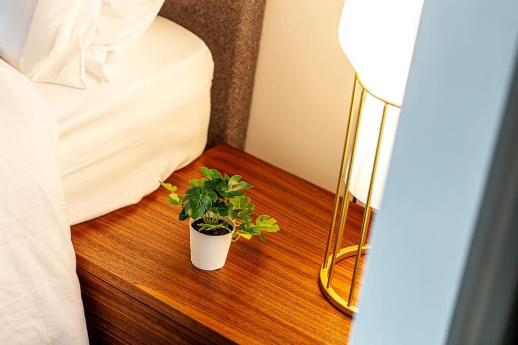 Kalahari Luxury Free Parking - City Centre Apartment Birmingham