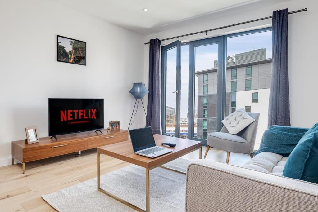 Kalahari Luxury Free Parking - City Centre Apartment *