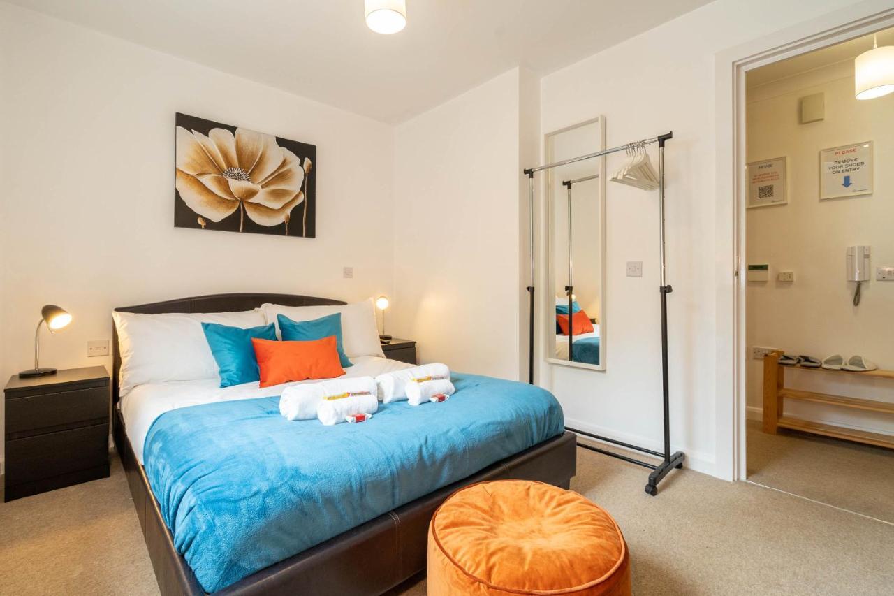 Stylish 2-Bed Birmingham City-Centre Apartment + Parking Apartment Birmingham