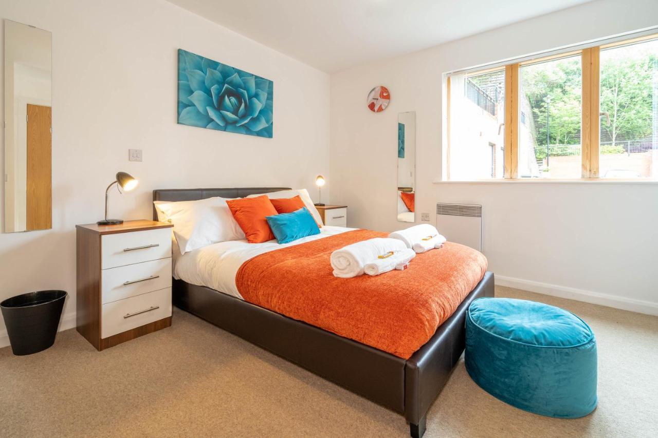 Stylish 2-Bed Birmingham City-Centre Apartment + Parking Apartment Birmingham