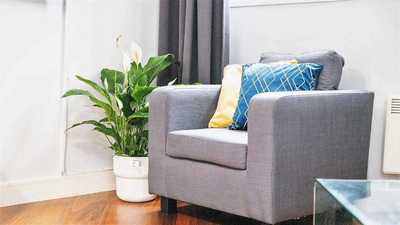 Luxury 9ine Broad Street Apartments, Beautiful View, Public Parking, Apartment *