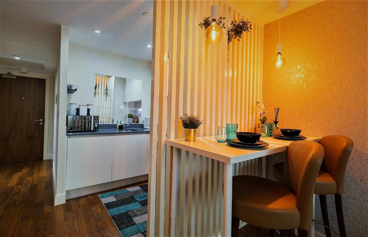 Apartment Luxury 9ine Broad Street Apartments, Beautiful View, Public Parking, *