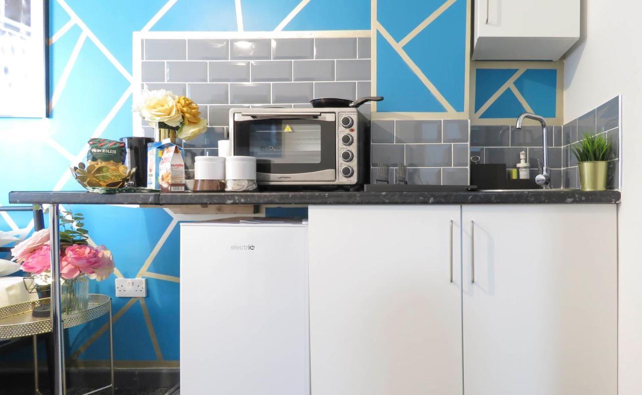 Tudors Inn Handsworth Apartment