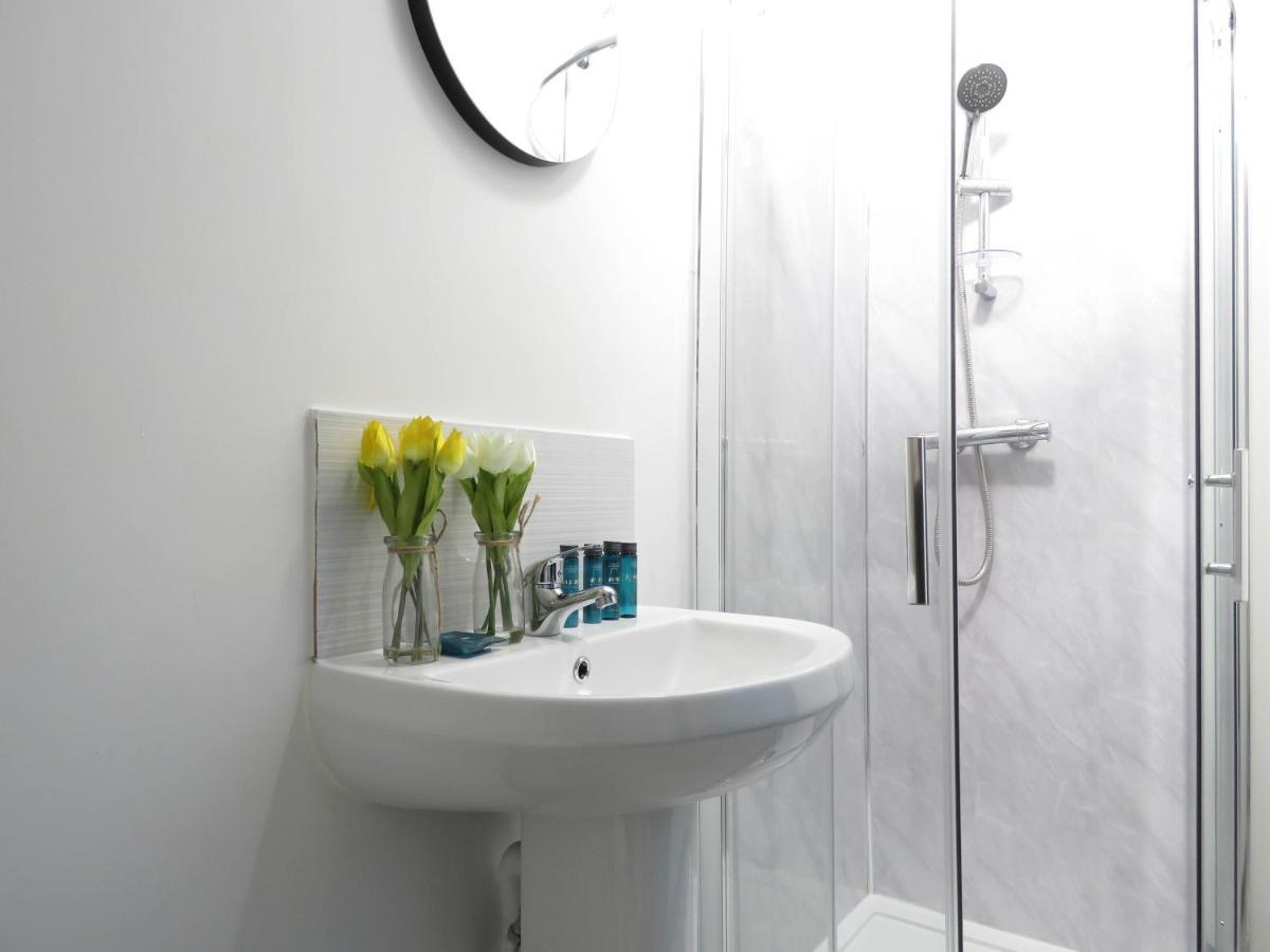 Tudors Inn Handsworth Apartment