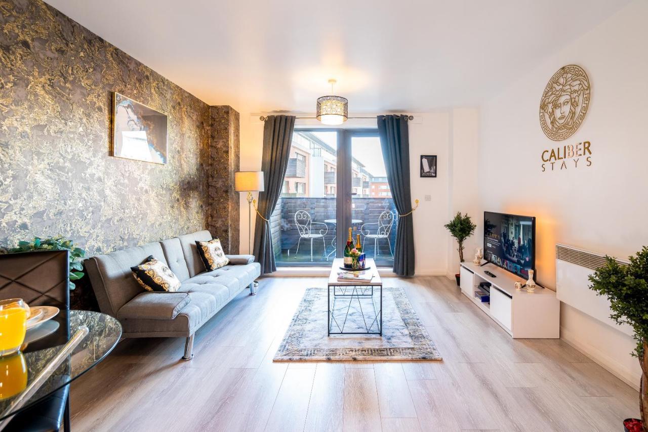 Caliber Stays Bliss - Medusa - 2-bed Retreat - Attractions, Sleeps 4, Free Netflix, Nearby Parking & Close Proximity - Bullring, Grand Central, The Cube - 5 Minutes Walk Apartment Birmingham
