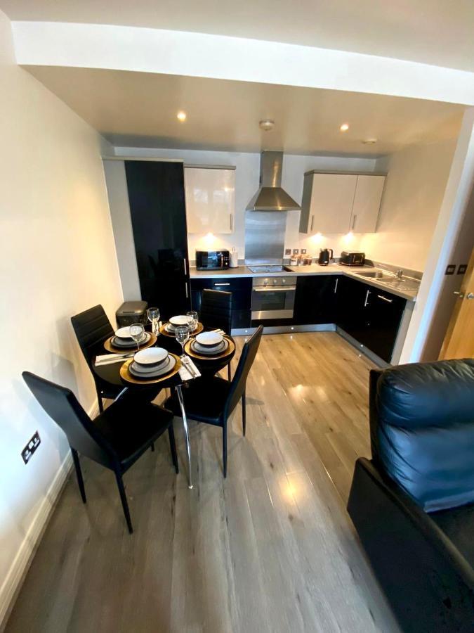 New Refurb Two Bedroom Apartment, Arcadian B'ham Apartment Birmingham