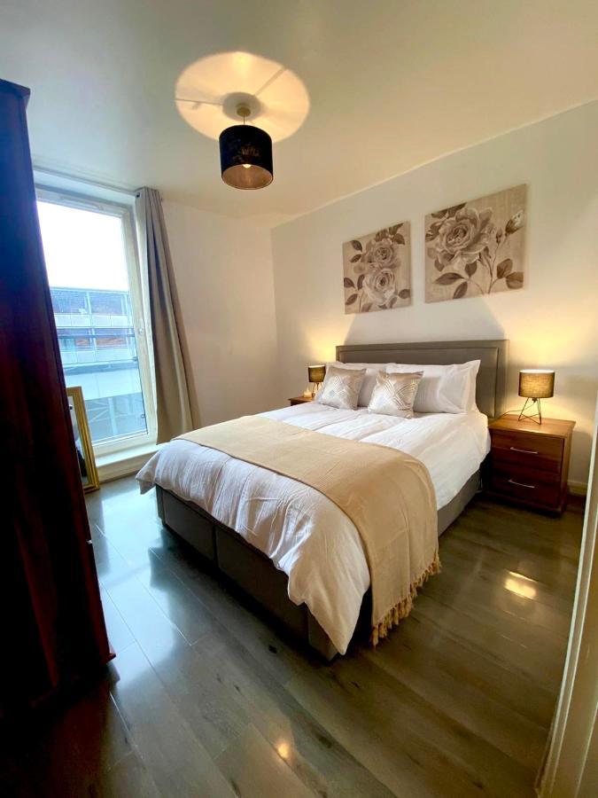 New Refurb Two Bedroom Apartment, Arcadian B'ham Apartment Birmingham