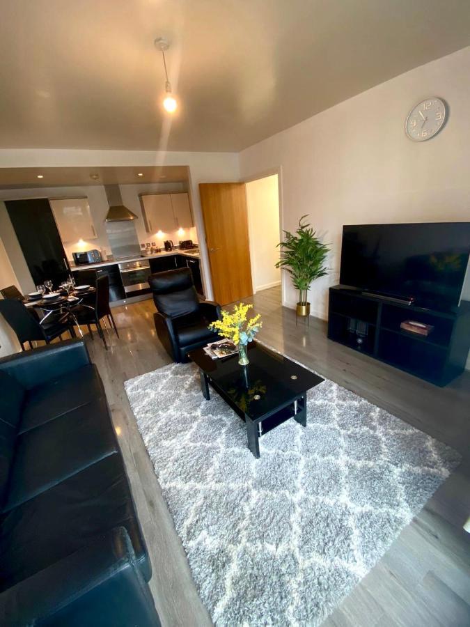 Apartment New Refurb Two Bedroom Apartment, Arcadian B'ham Birmingham