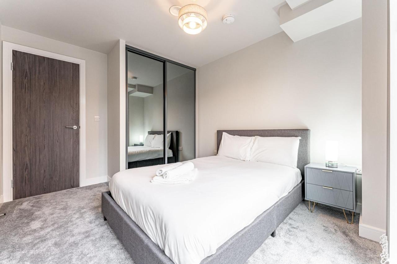 St Martin's Place By Seven Living - City Centre Apartment