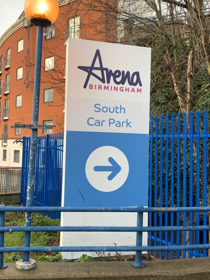 B16 Arena - 3 Bedrooms, 2 Bathrooms, Parking Space - Private - 欢迎 Holiday home Birmingham