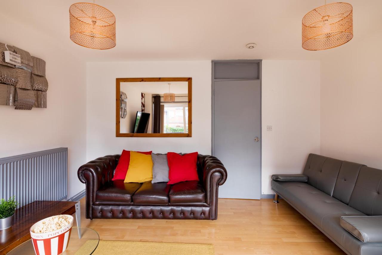 B16 Arena - 3 Bedrooms, 2 Bathrooms, Parking Space - Private - 欢迎 Holiday home *