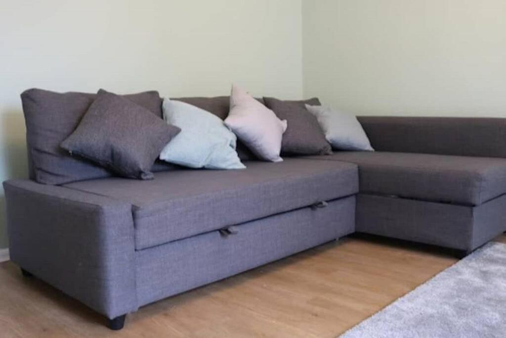 Large 12 Guests 5 Bedroom House In Centre * Birmingham