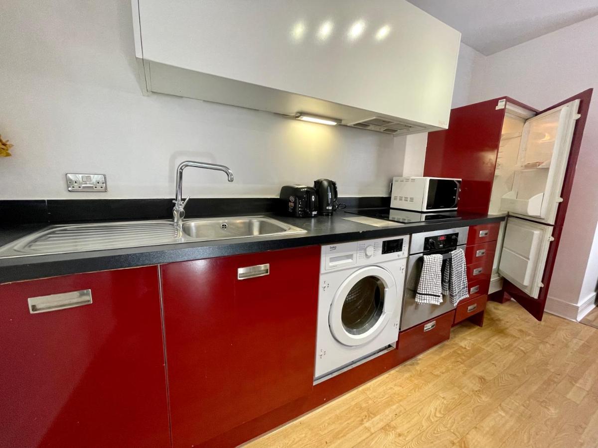 Apartment Cosy Hideaway - Views With Free Parking & Netflix