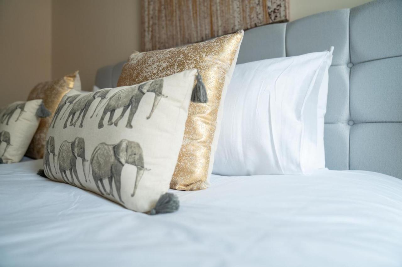 Moda - Bell Barn House Holiday home Birmingham