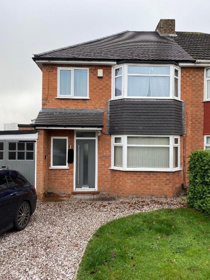 Holiday home Spacious Contractor Haven: Nec & Airport Proximity Birmingham